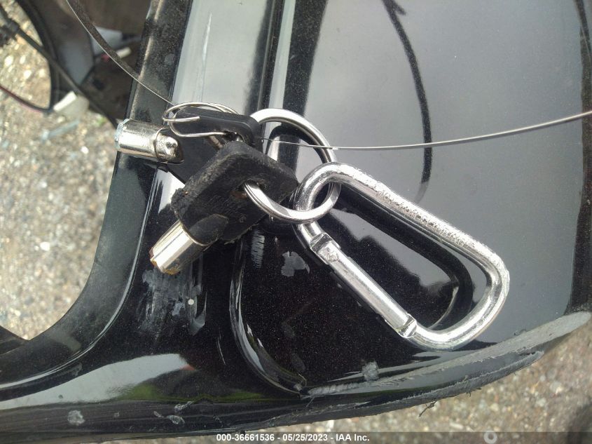 2021 HARLEY-DAVIDSON FLTRXS - 1HD1KTP15MB637909