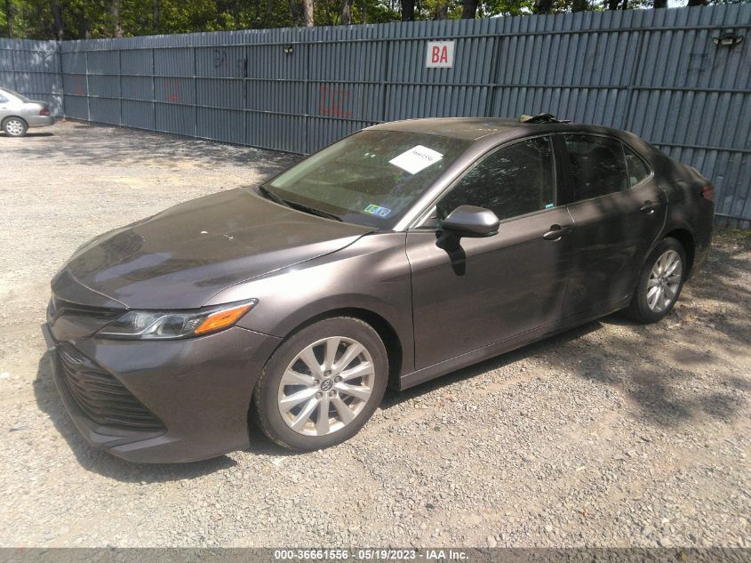 2018 TOYOTA CAMRY LE/SE/XLE/L - 4T1B11HK4JU526509