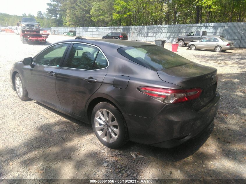2018 TOYOTA CAMRY LE/SE/XLE/L - 4T1B11HK4JU526509