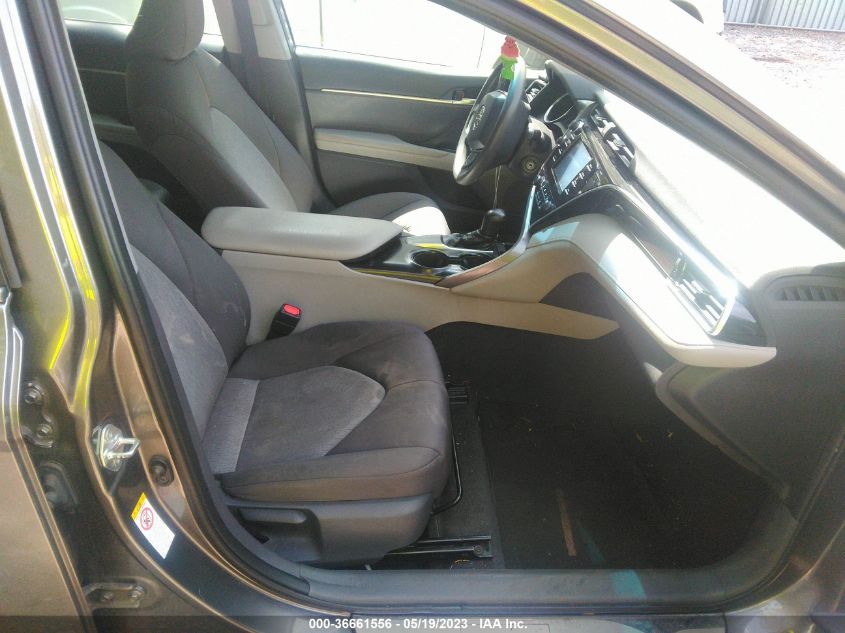 2018 TOYOTA CAMRY LE/SE/XLE/L - 4T1B11HK4JU526509