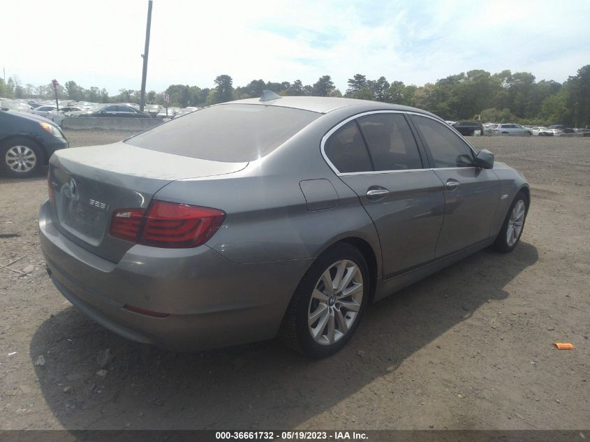 2013 BMW 5 SERIES 528I XDRIVE - WBAXH5C50DD107346