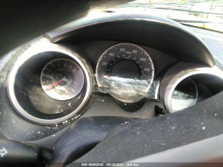 2013 HONDA FIT - JHMGE8H34DC031123