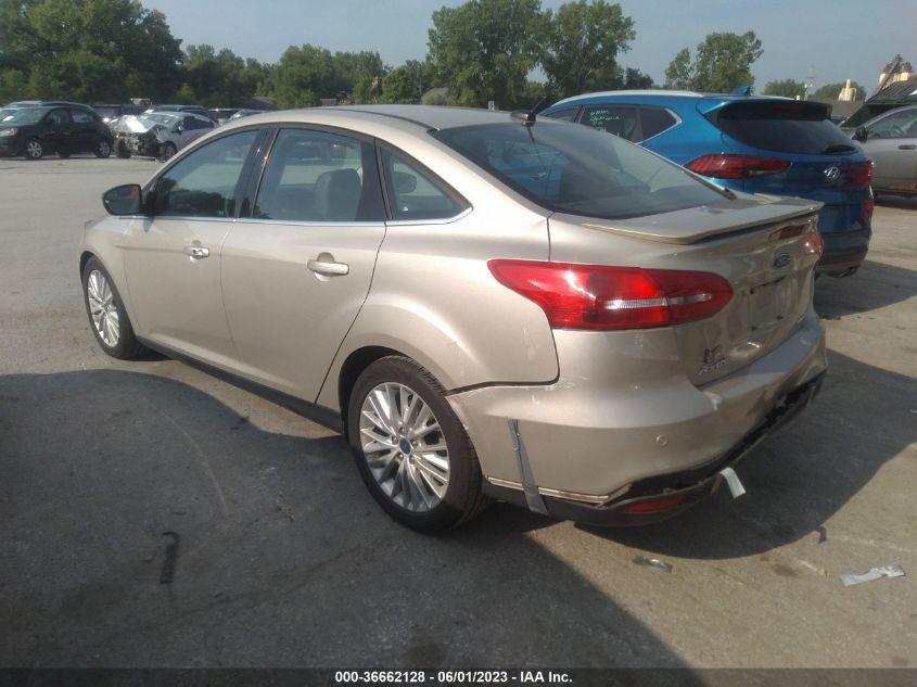 1FADP3J27HL238717 2017 FORD FOCUS, photo no. 3