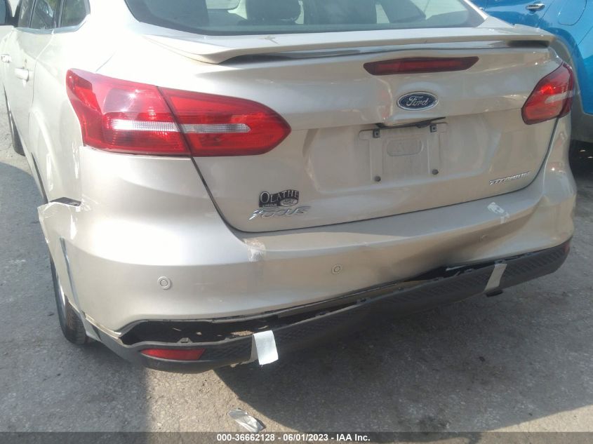 1FADP3J27HL238717 2017 FORD FOCUS, photo no. 6