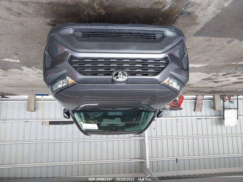 VIN 2T3H1RFV4MC124752 2021 TOYOTA RAV4 LE