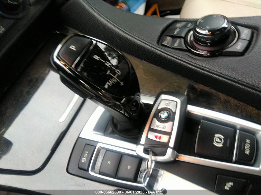 2013 BMW 6 SERIES 640I - WBALW7C58DDX58465