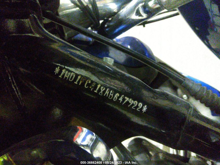 2010 HARLEY-DAVIDSON FLHTCU 1HD1FC418AB647922