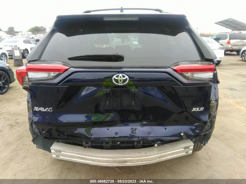 2020 TOYOTA RAV4 XLE - 2T3W1RFV2LW078486