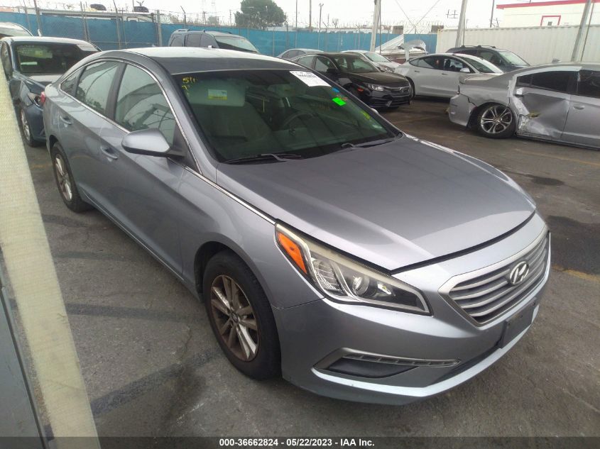 2015 HYUNDAI SONATA 2.4L SE - 5NPE24AF5FH177410