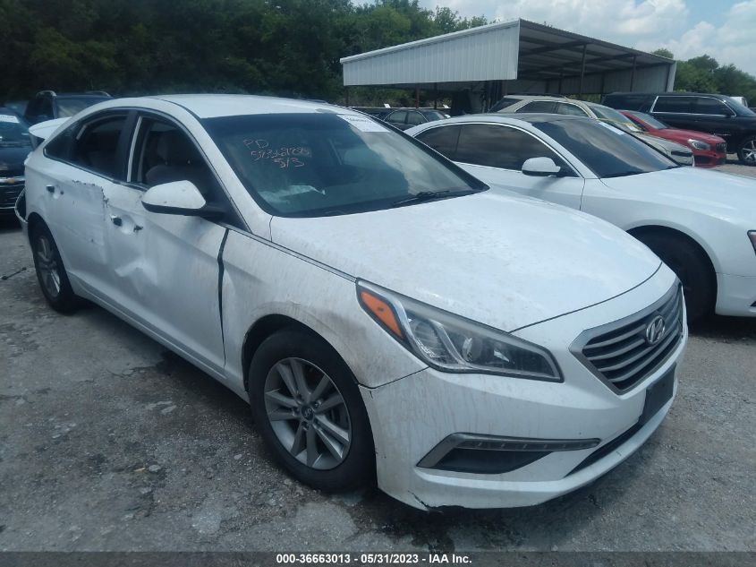 2015 HYUNDAI SONATA 2.4L SE - 5NPE24AF4FH010651