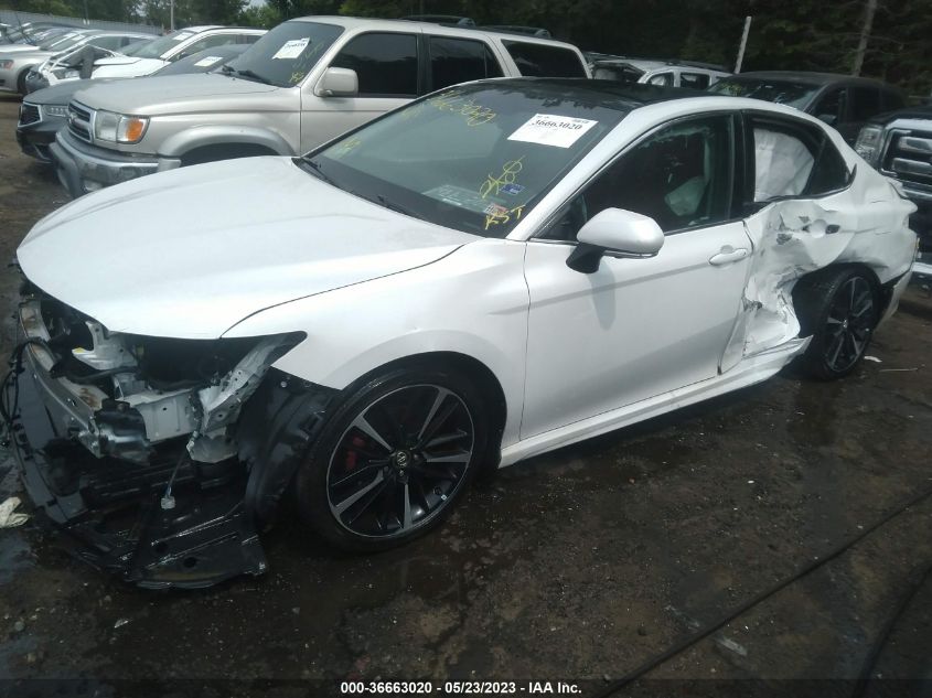 2018 TOYOTA CAMRY XSE - 4T1B61HK6JU082566