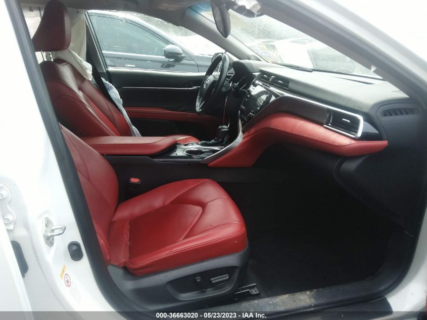2018 TOYOTA CAMRY XSE - 4T1B61HK6JU082566