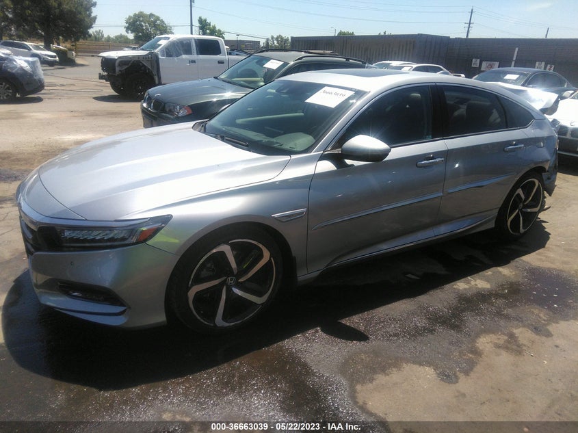 VIN 1HGCV1F95JA040288 2018 HONDA ACCORD SEDAN TOURING 1.5T