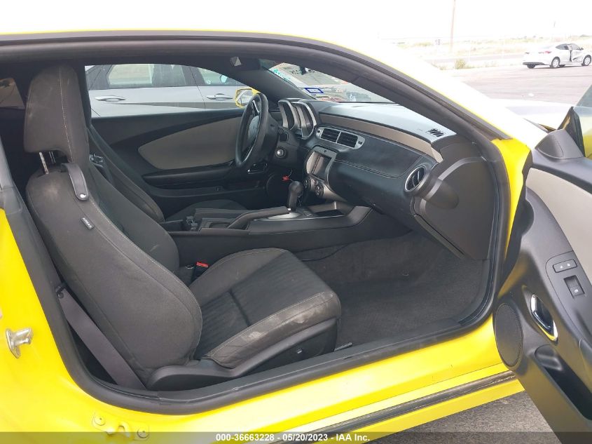 2015 CHEVROLET CAMARO LS - 2G1FB1E33F9306470