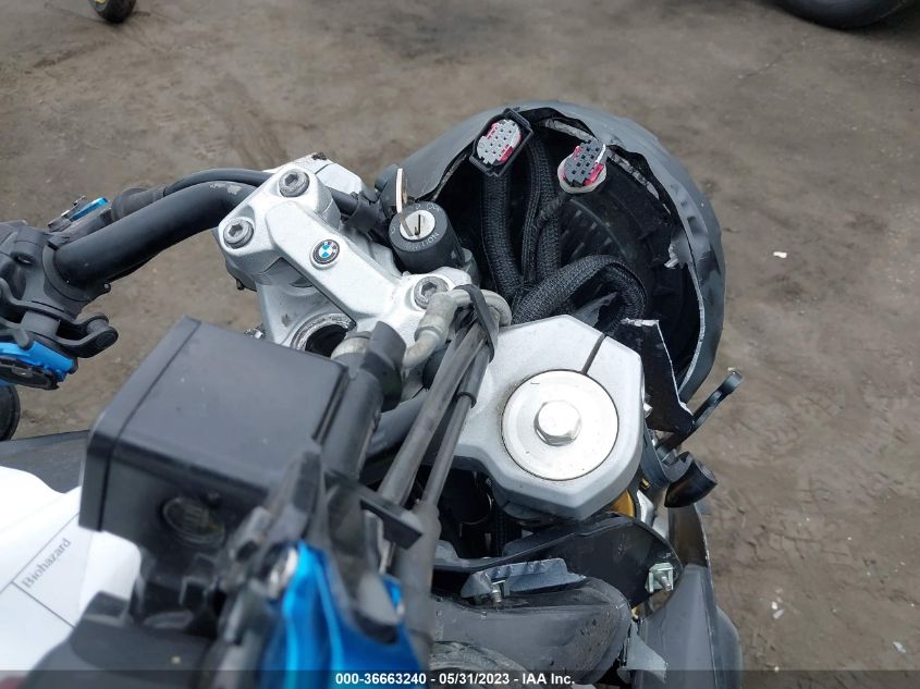 2018 BMW G310 R - WB30G1107JR856476