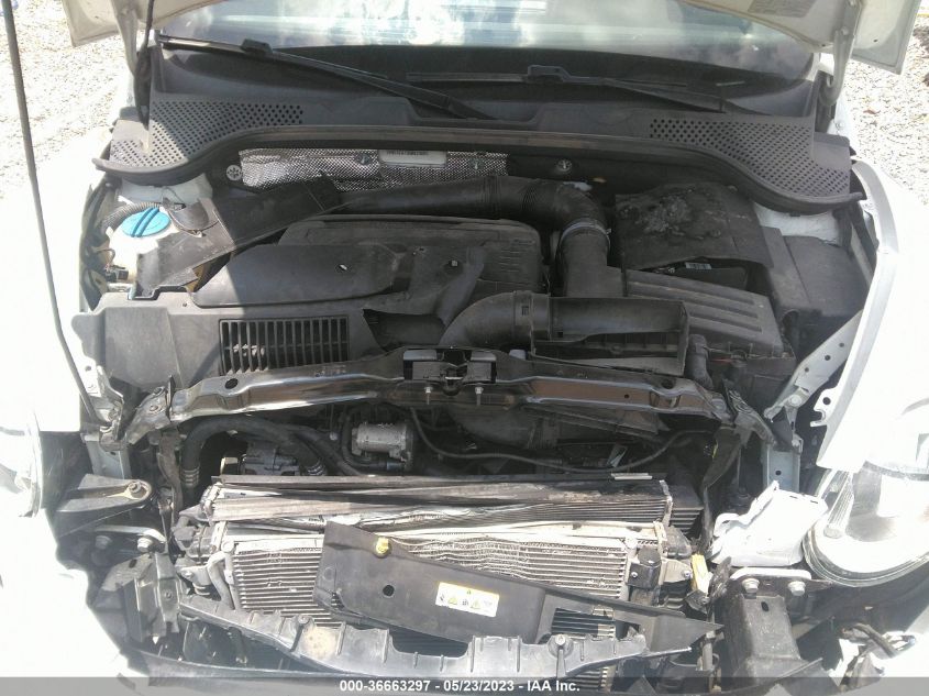 2016 VOLKSWAGEN BEETLE CONVERTIBLE 1.8T DENIM 3VW517AT9GM823065