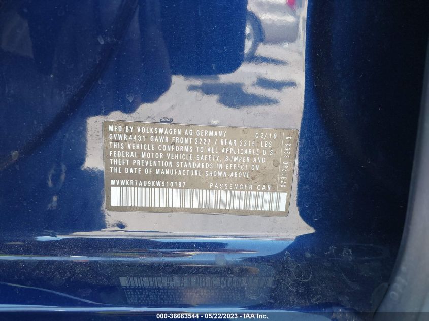 2019 VOLKSWAGEN E-GOLF SE - WVWKR7AU9KW910187
