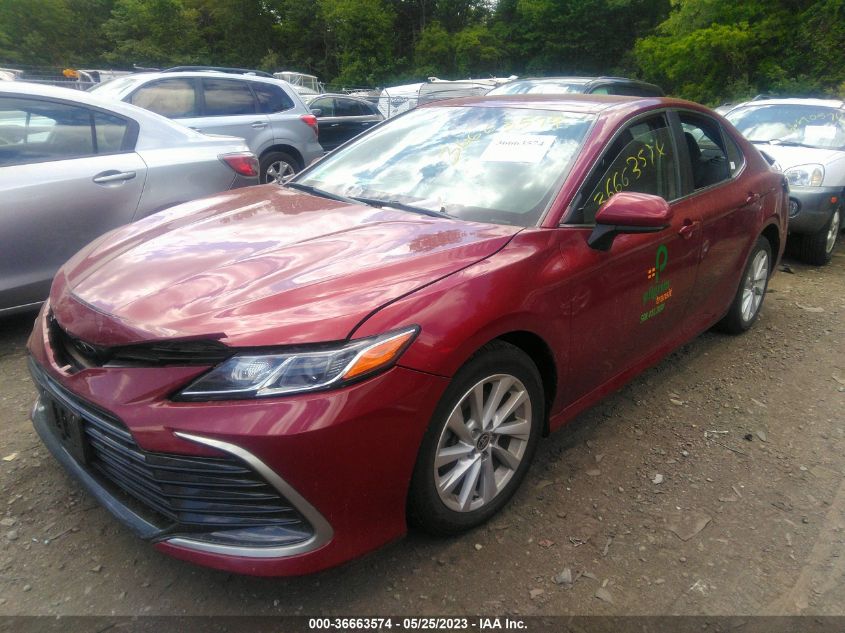 2021 TOYOTA CAMRY LE - 4T1C11AK4MU573932