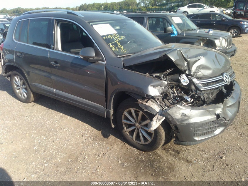 VIN WVGSV7AX4HK029379 2017 VOLKSWAGEN TIGUAN WOLFSBURG EDITION