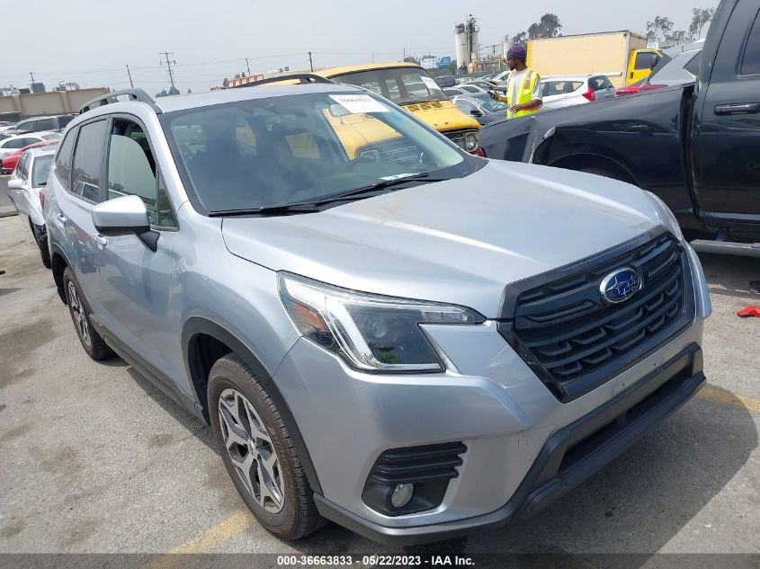 2022 SUBARU FORESTER PREMIUM - JF2SKAEC6NH449365