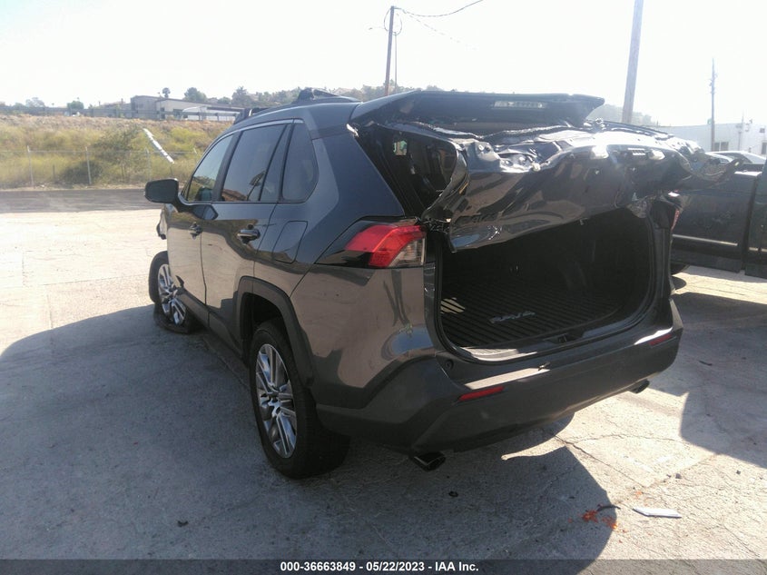 VIN 2T3A1RFVXNC320312 2022 TOYOTA RAV4 XLE PREMIUM