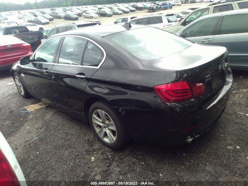 2013 BMW 5 SERIES 528I XDRIVE - WBAXH5C52DD109356