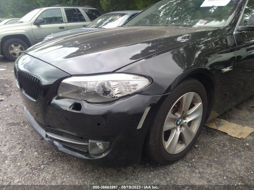 2013 BMW 5 SERIES 528I XDRIVE - WBAXH5C52DD109356