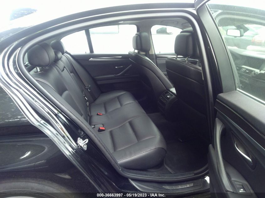 2013 BMW 5 SERIES 528I XDRIVE - WBAXH5C52DD109356