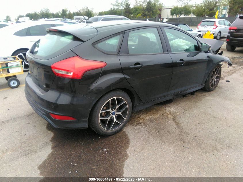 2015 FORD FOCUS SE - 1FADP3K27FL385812