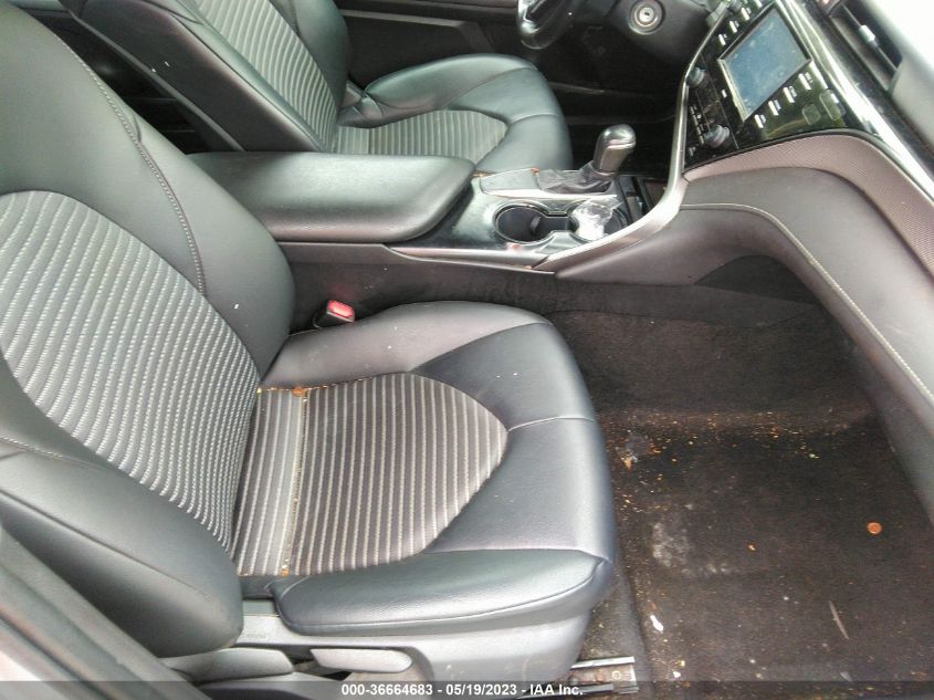 2020 TOYOTA CAMRY SE - 4T1G11AK3LU876474