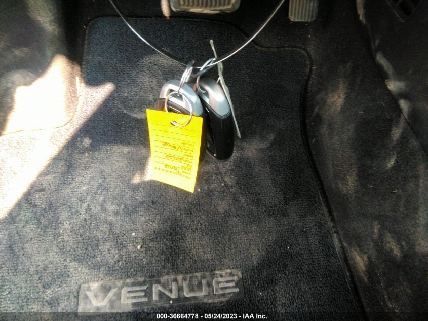 2022 HYUNDAI VENUE LIMITED - KMHRC8A38NU139309