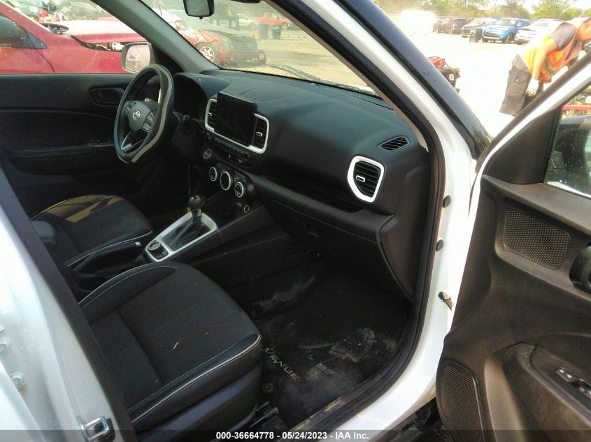 2022 HYUNDAI VENUE LIMITED - KMHRC8A38NU139309