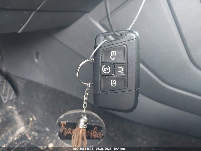 VIN 3VVRX7B28NM017337 2022 VOLKSWAGEN TAOS SE