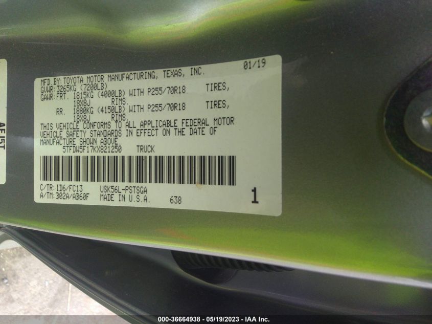 2019 TOYOTA TUNDRA 4WD SR5 - 5TFDW5F17KX821250