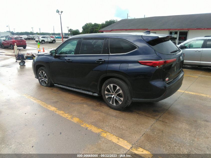 2022 TOYOTA HIGHLANDER XLE - 5TDGZRAH6NS554628