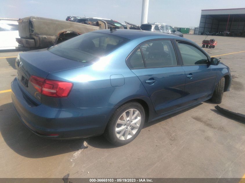 2015 VOLKSWAGEN JETTA SEDAN 1.8T SE - 3VWD17AJ8FM320183