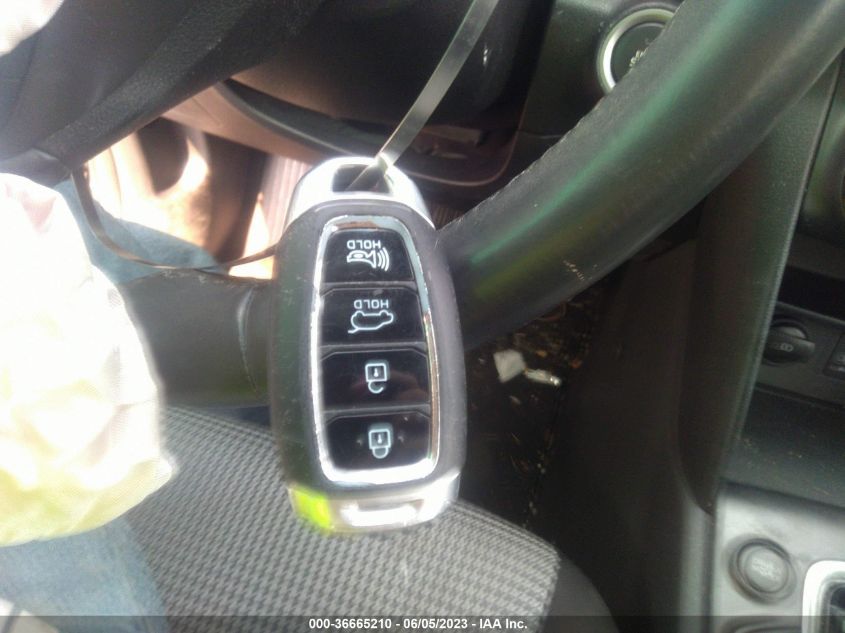 2020 HYUNDAI KONA SEL - KM8K22AA6LU465977