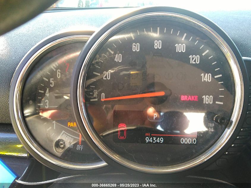 2017 MINI CLUBMAN COOPER - WMWLN5C30H2E33335