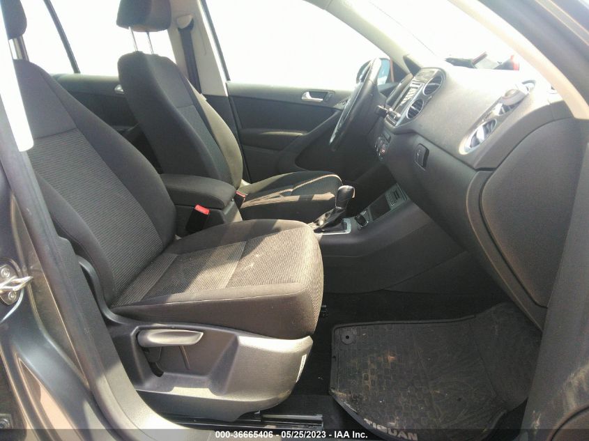 2018 VOLKSWAGEN TIGUAN LIMITED - WVGBV7AX3JK003054