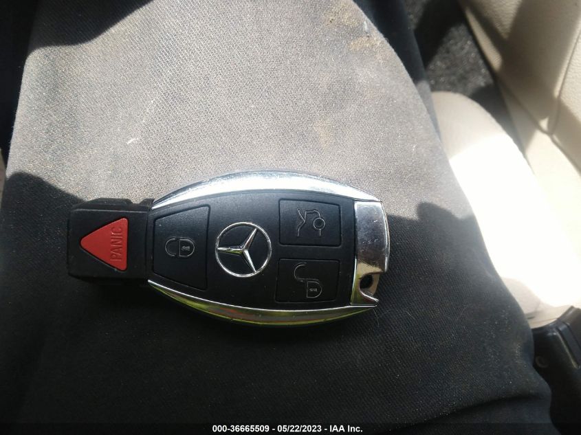 2015 MERCEDES-BENZ C-CLASS C 300 - 55SWF4KBXFU017640