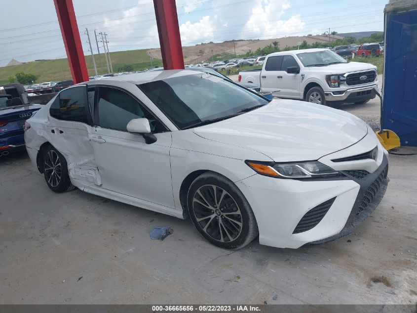 2018 TOYOTA CAMRY LE/SE/XLE/L - 4T1B11HKXJU115647