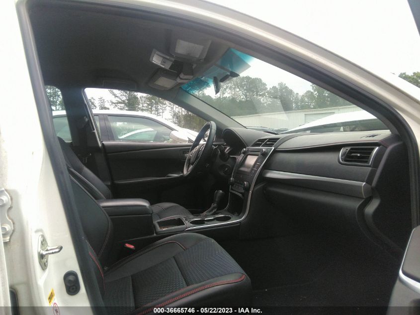2015 TOYOTA CAMRY SE - 4T1BF1FKXFU050794