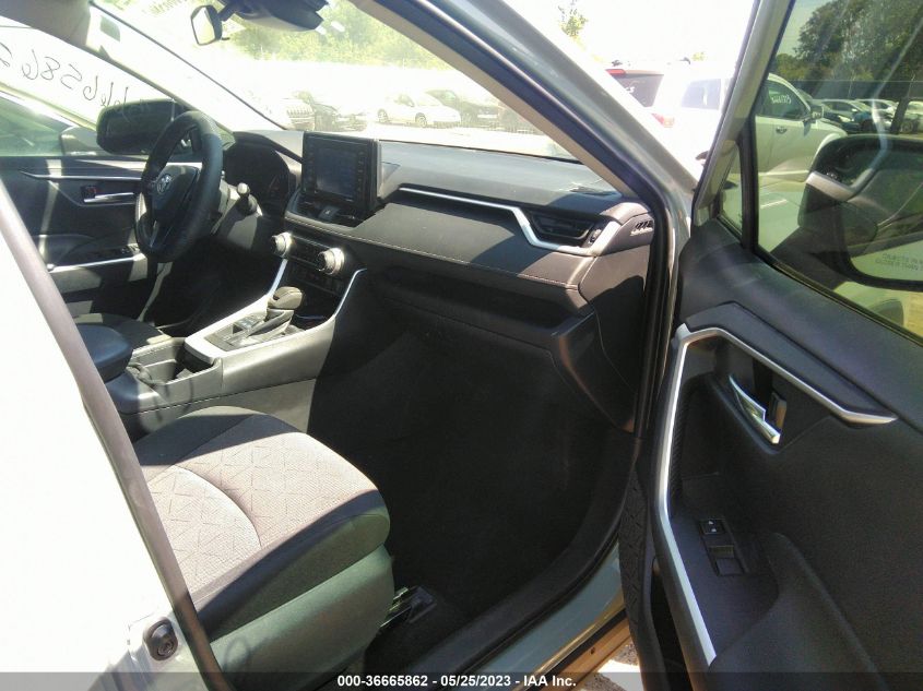 2021 TOYOTA RAV4 XLE 2T3P1RFV3MW140984