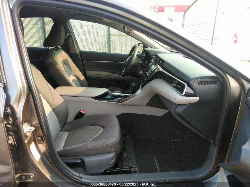 2018 TOYOTA CAMRY LE/SE/XLE/L - 4T1B11HK4JU554259