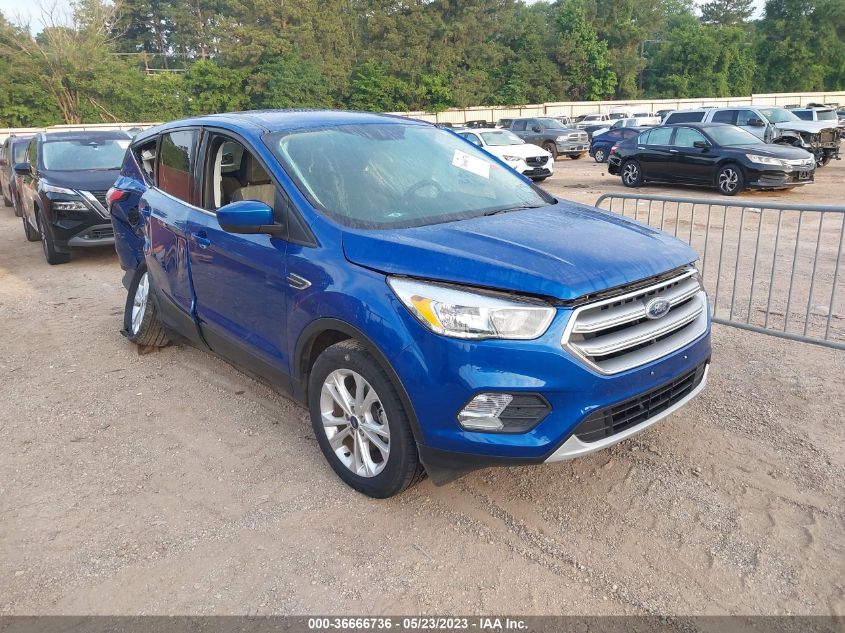 2017 FORD ESCAPE SE - 1FMCU0GD3HUC18881