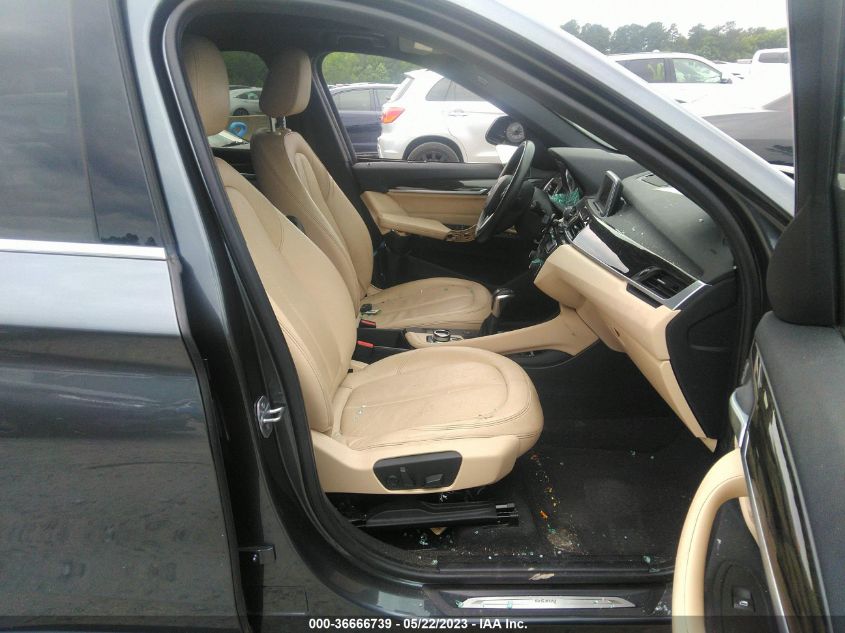 2017 BMW X1 XDRIVE28I - WBXHT3C34H5F75028