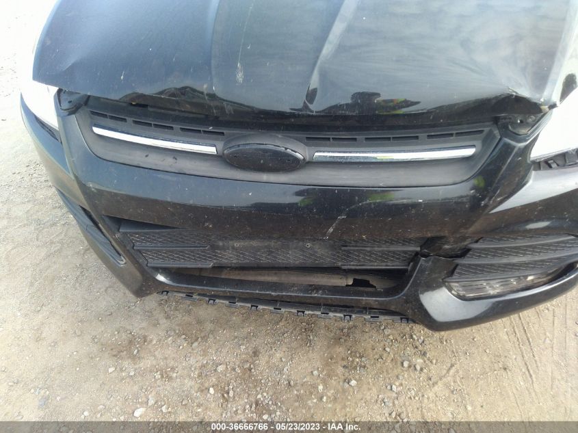 2015 FORD ESCAPE SE - 1FMCU9G97FUB14293