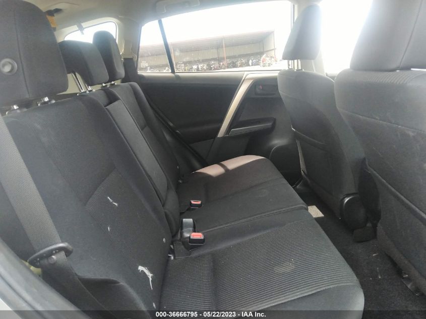 2018 TOYOTA RAV4 LE - JTMZFREV5JJ194616