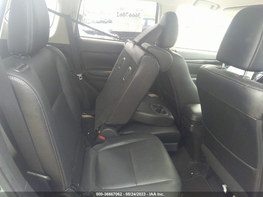 2017 MITSUBISHI OUTLANDER SE/SEL - JA4AZ3A33HZ062515