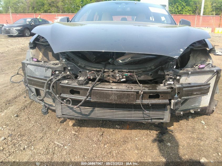 2016 TESLA MODEL S 70 KWH - 5YJSA1E11GF154757